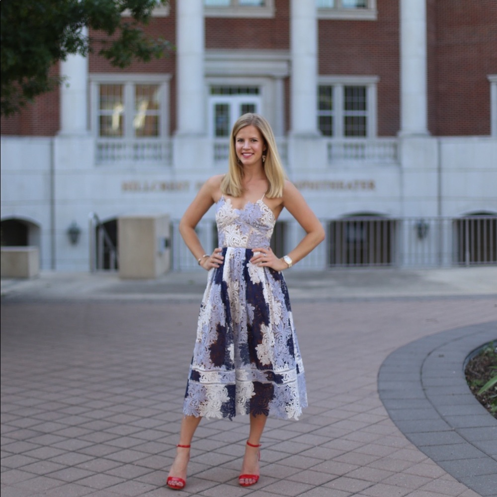 Meet your Posher, Valerie